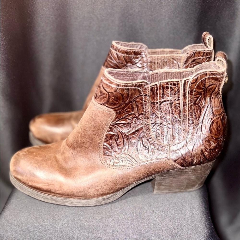 Nurture by Lamaze Brown Embossed Ankle Booties
